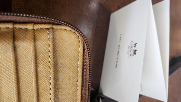 Coach Signature  tan canvas credit card Wallet