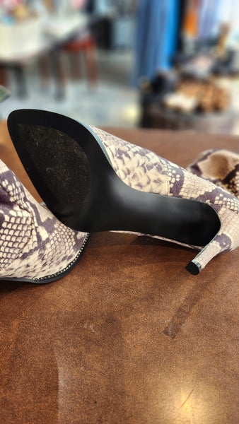 Steve Madden stretch ankle boot