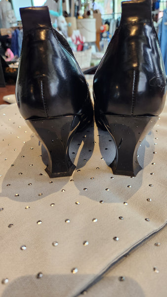 Fleuvog Black Leather Heeled Shoe