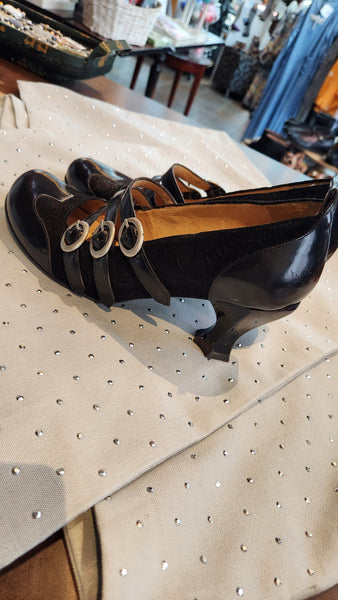 Fleuvog Black Leather Heeled Shoe