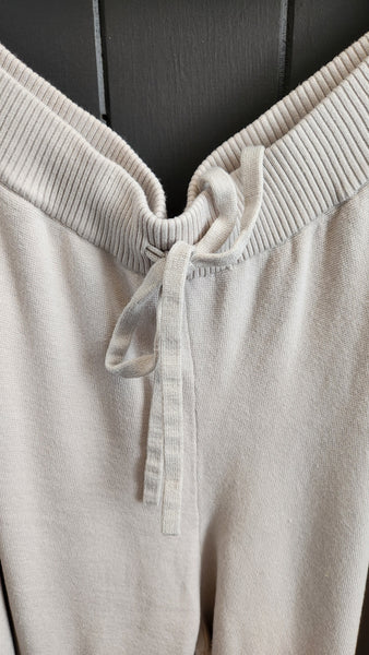 Banana Republic Ivory Knit Pants