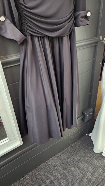 Jessica Howard Black Swing Dress