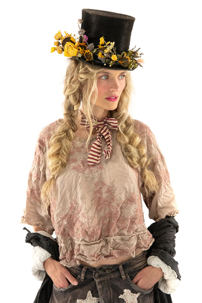 Magnolia Pearl Embroidered Swarna Blouse