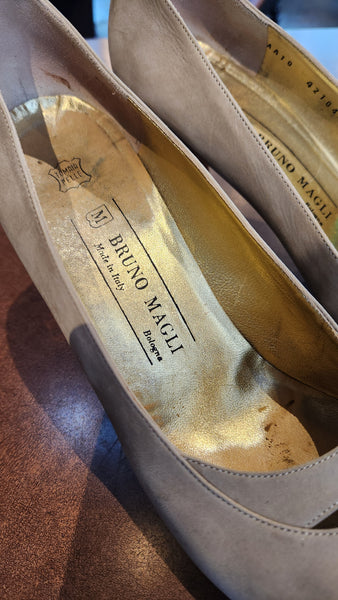 Vintage Bruno Magli Tan Sueded Heels