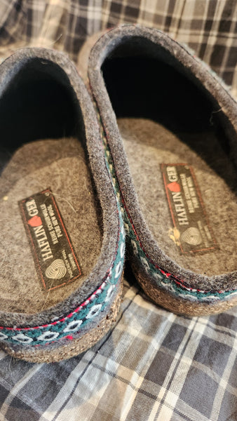 Haflinger Grey Wool Clog