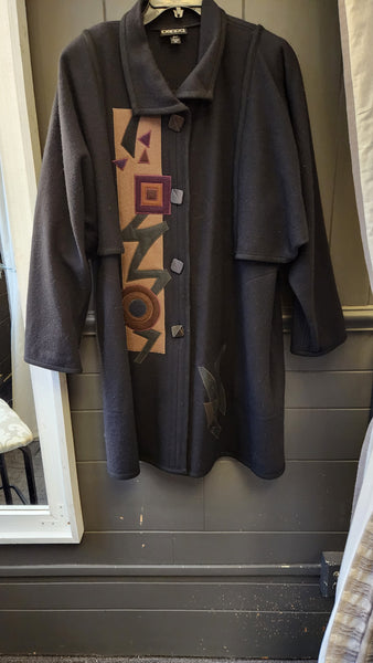 Vintage Beppa Black Wool Coat with Abstract Oriental Motif