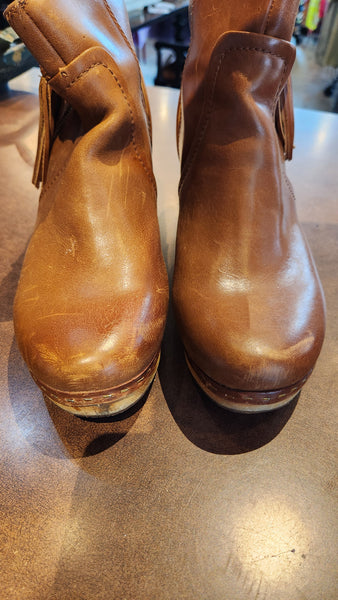 Merrell Brown Tan Leather Boots