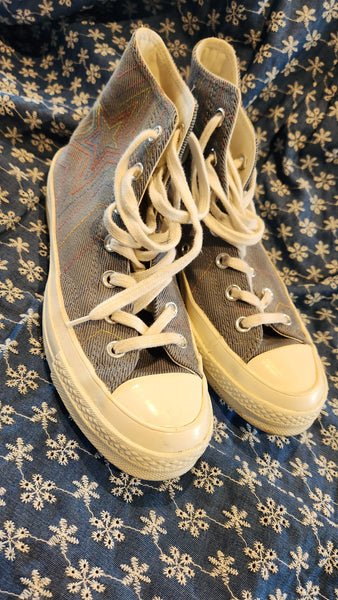 Converse Chuck Taylor High Top “Exploding Star”