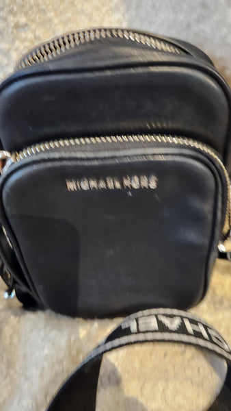 Michael Kors Hudson Utility Crossbody