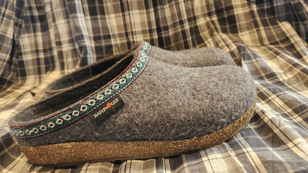 Haflinger Grey Wool Clog