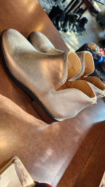 Lands End Leather Metallic Silver Ankle Boots