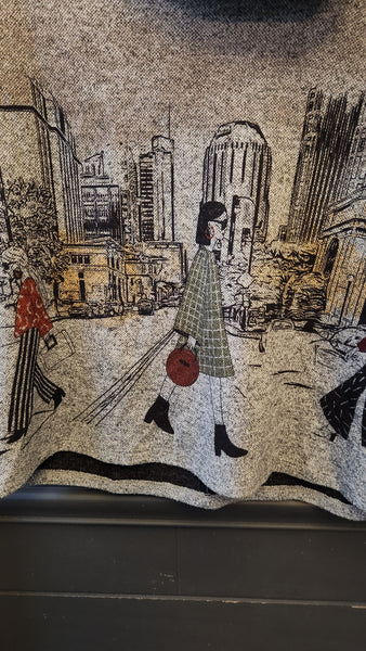 Kozan Short Sleeve Cowl Neck City Print Gray Sweater/Top