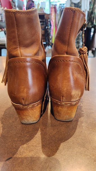 Merrell Brown Tan Leather Boots