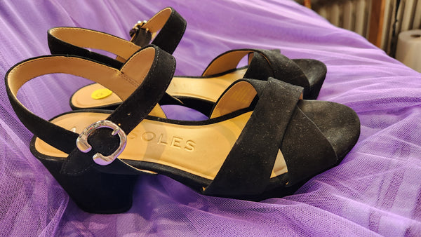 Aerosoles Black Velvet Cross Strap Shoe Sandal