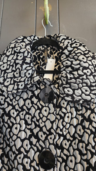 IC Big Collar Coat