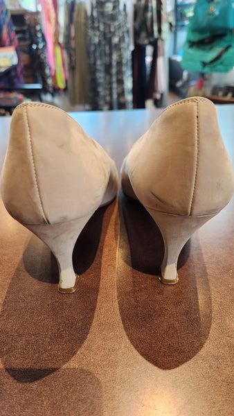 Vintage Bruno Magli Tan Sueded Heels
