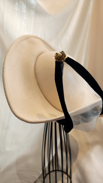 Deborah NY Cream Felted Wool Hat