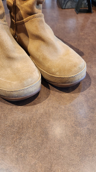 FitFlop Brown Tan Suede Boots