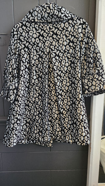 IC Big Collar Coat