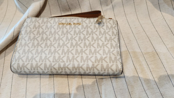 Michael Kors Signature Tan and Cream Wallet