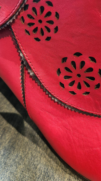 L'Artiste Red Leather Ankle Boots