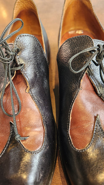 Cydwoq Two Tone Black and Brown Leather Shoes