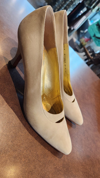 Vintage Bruno Magli Tan Sueded Heels