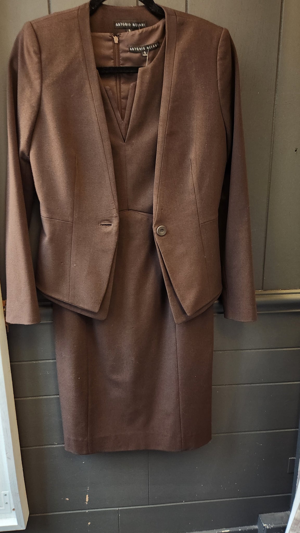 Antonio Melani V necked Collar Brown Blazer