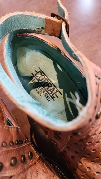 Corral Light Brown Leather Shoes