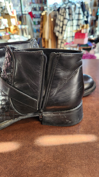 Brighton Black Leather Boots