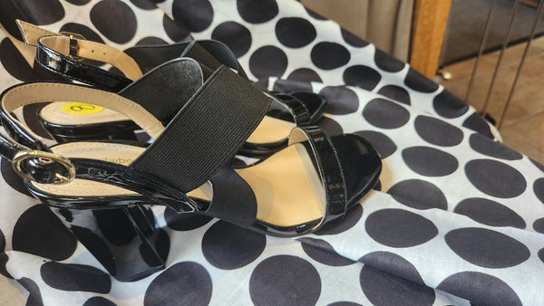 Liz Claiborne Sandals