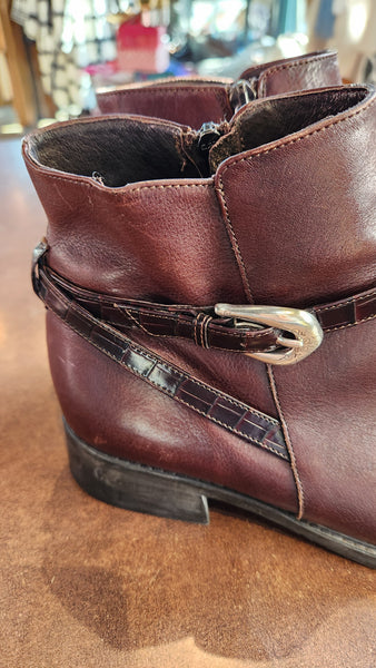 Brighton Brown Leather Ankle Boots