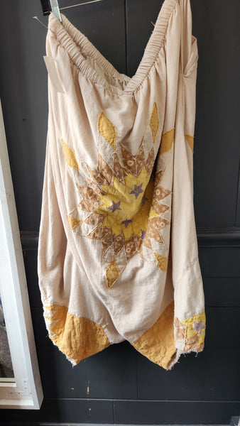 Magnolia Pearl Quiiltwork Harem Style Pant