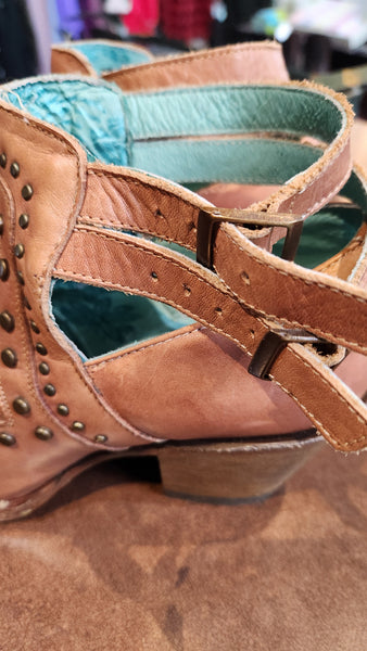 Corral Light Brown Leather Shoes
