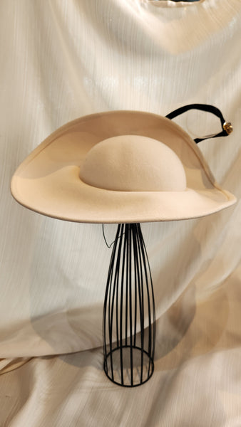 Deborah NY Cream Felted Wool Hat