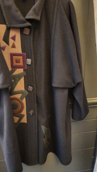 Vintage Beppa Black Wool Coat with Abstract Oriental Motif