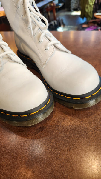 Dr. Marten Leather Boots