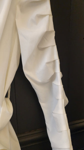 Sanuel Dong White Ruched Parachute type fabric Coat