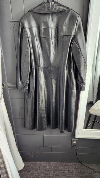 Ino's Vintage Black Leather Coat