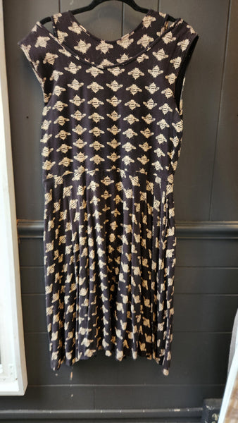 Effie's Heart Sleeveless Black Dress with Bee Motif