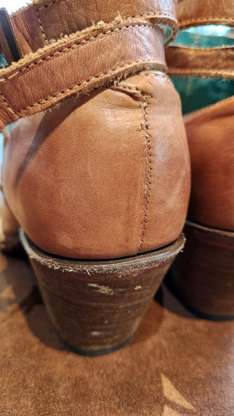 Corral Light Brown Leather Shoes
