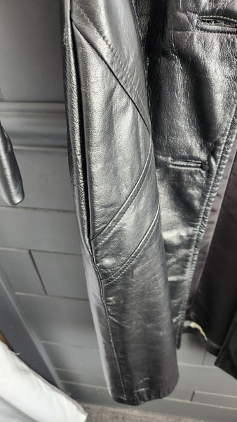 Ino's Vintage Black Leather Coat