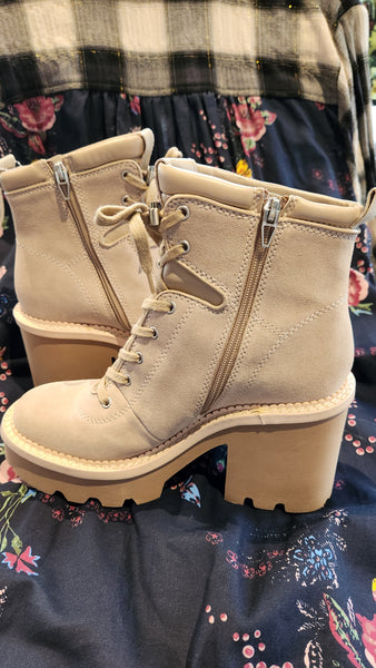 Dolce Vita Lug Sole Tan Boots