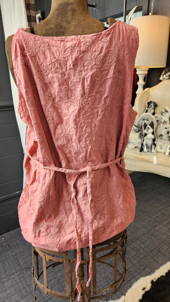 Krista Larson Top