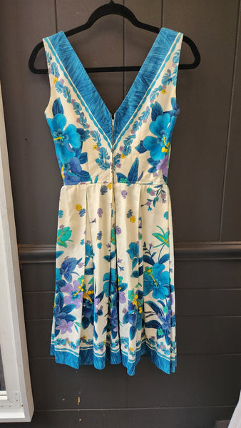 Vintage Kamehameha Hawaiian Floral Dress
