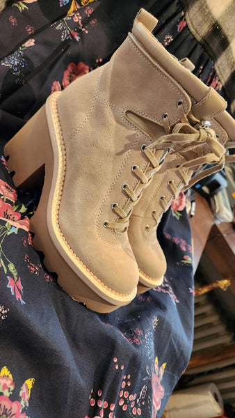 Dolce Vita Lug Sole Tan Boots