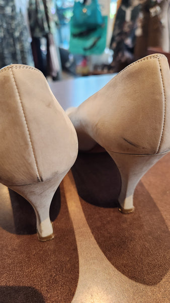 Vintage Bruno Magli Tan Sueded Heels