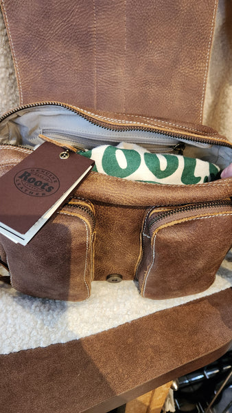 Roots Saddlebag Purse in Light Brown Leather