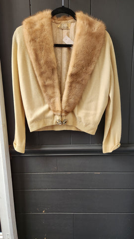 VINTAGE AUTHENTIC REGALIA FURS BEIGE CASHMERE MINK COLLAR CARDIGAN