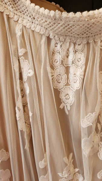 Altar'd State Long Cream Applique Floral Maxi Skirt